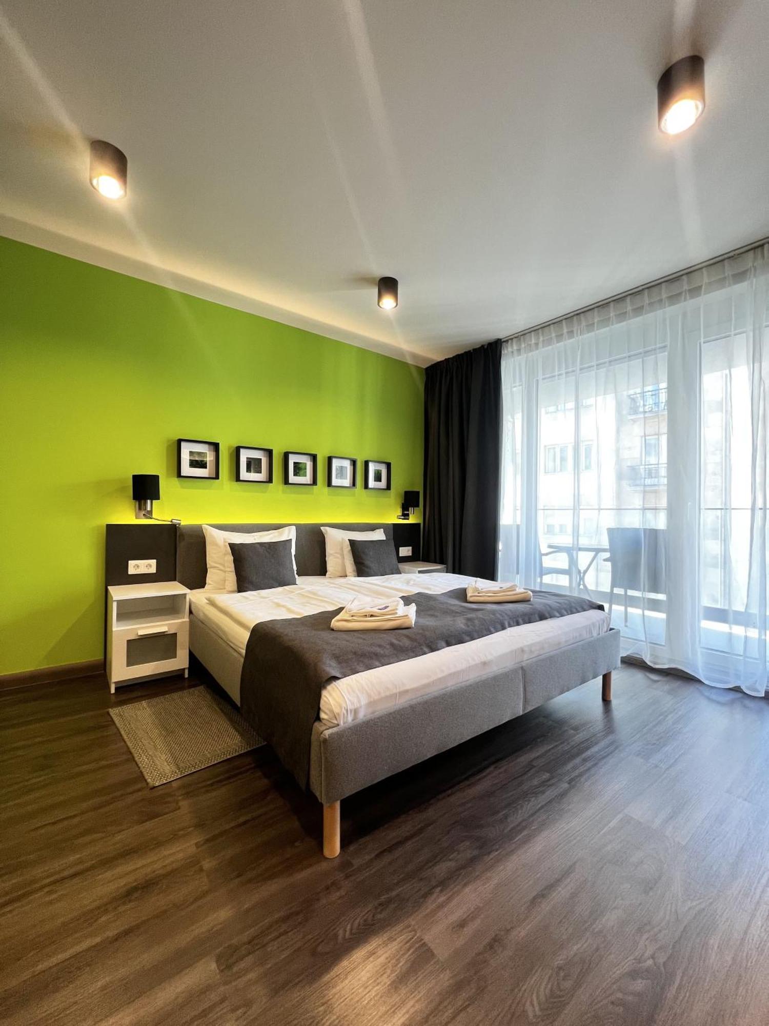 The Riverhouse Budapest Exterior photo