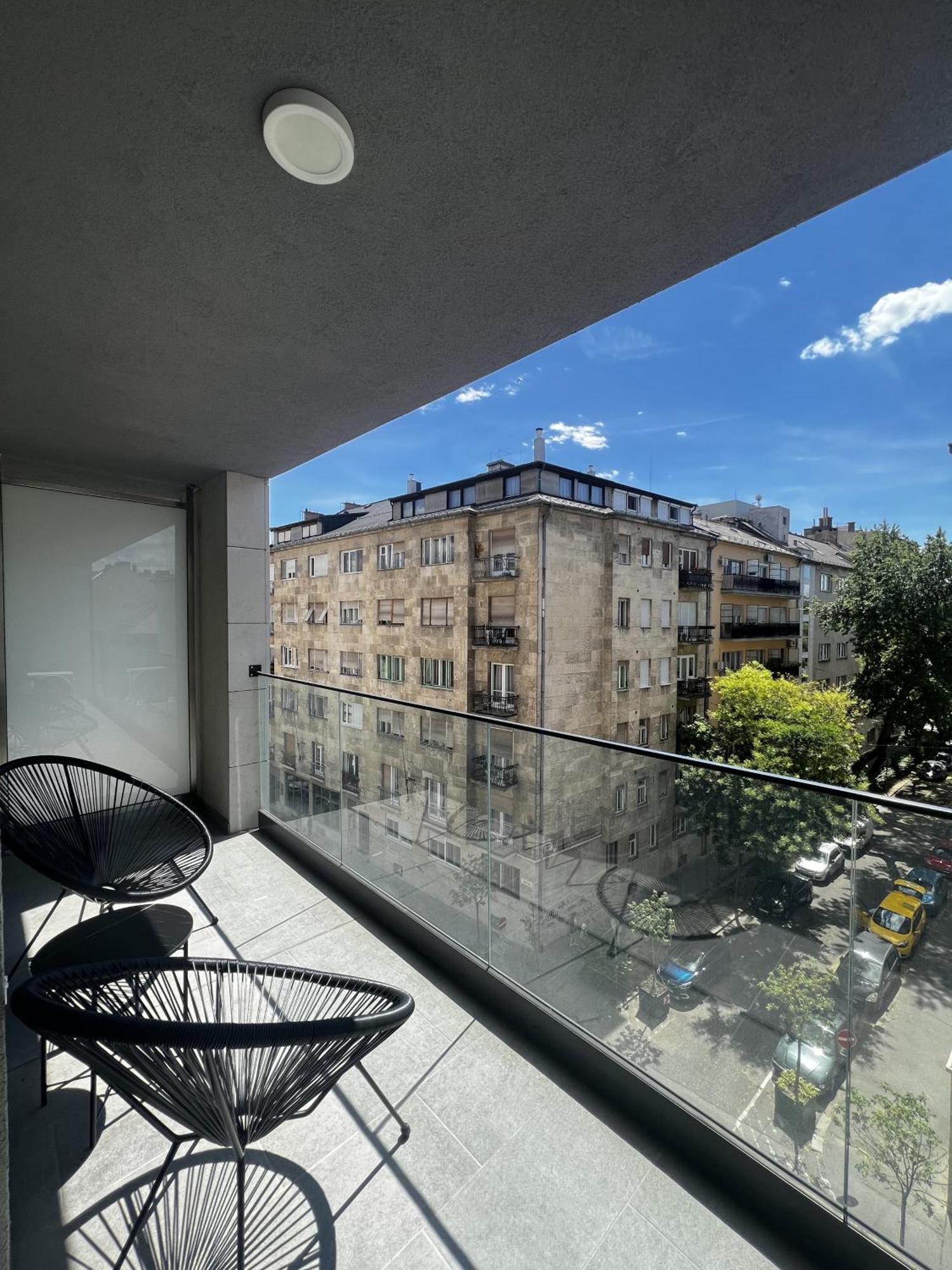 The Riverhouse Budapest Exterior photo